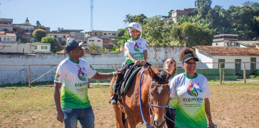 Chegada do projeto de Equoterapia muda rotina de famílias atípicas em BP